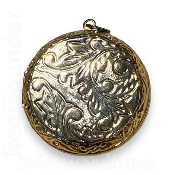 Vintage Gold Tone Locket without Chain - Picture 4 of 7